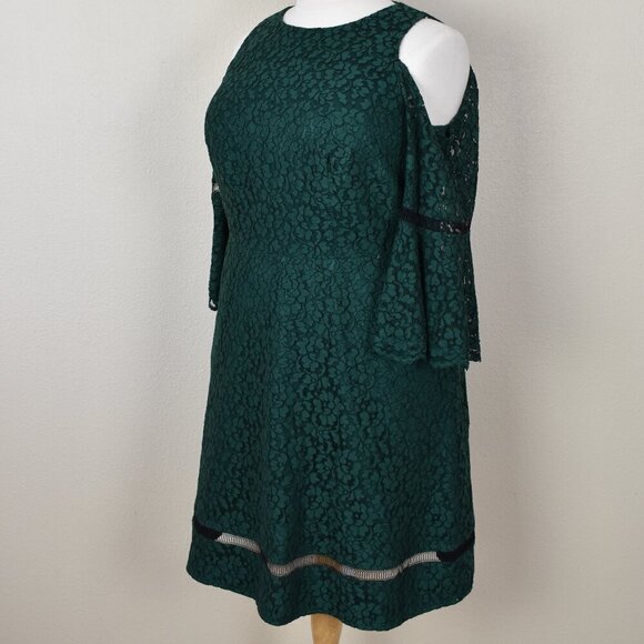 Eliza J Green Lace Cold Shoulder Dress 14w NEW - Picture 4 of 9